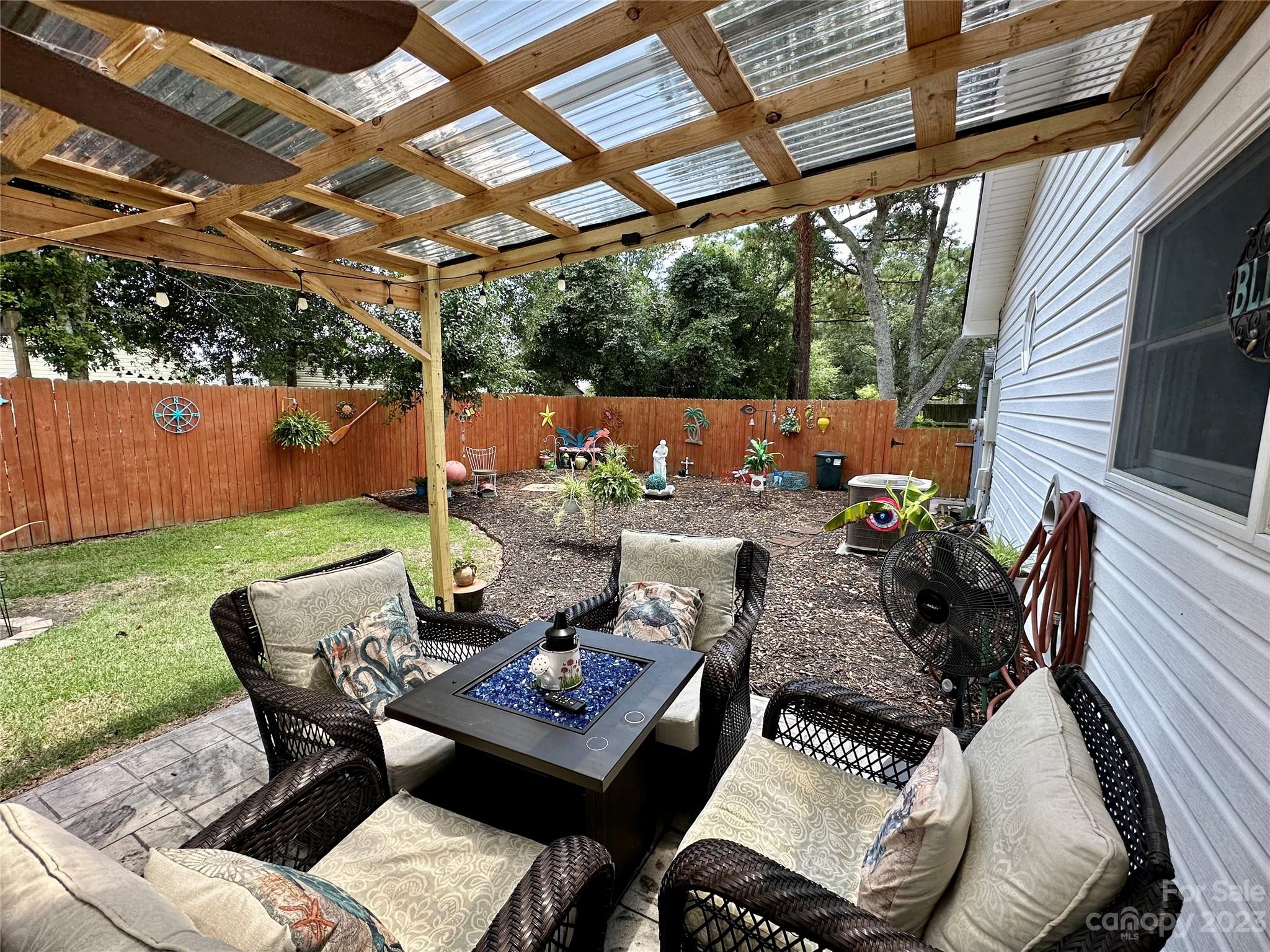 Tranquil Harbor - Residential