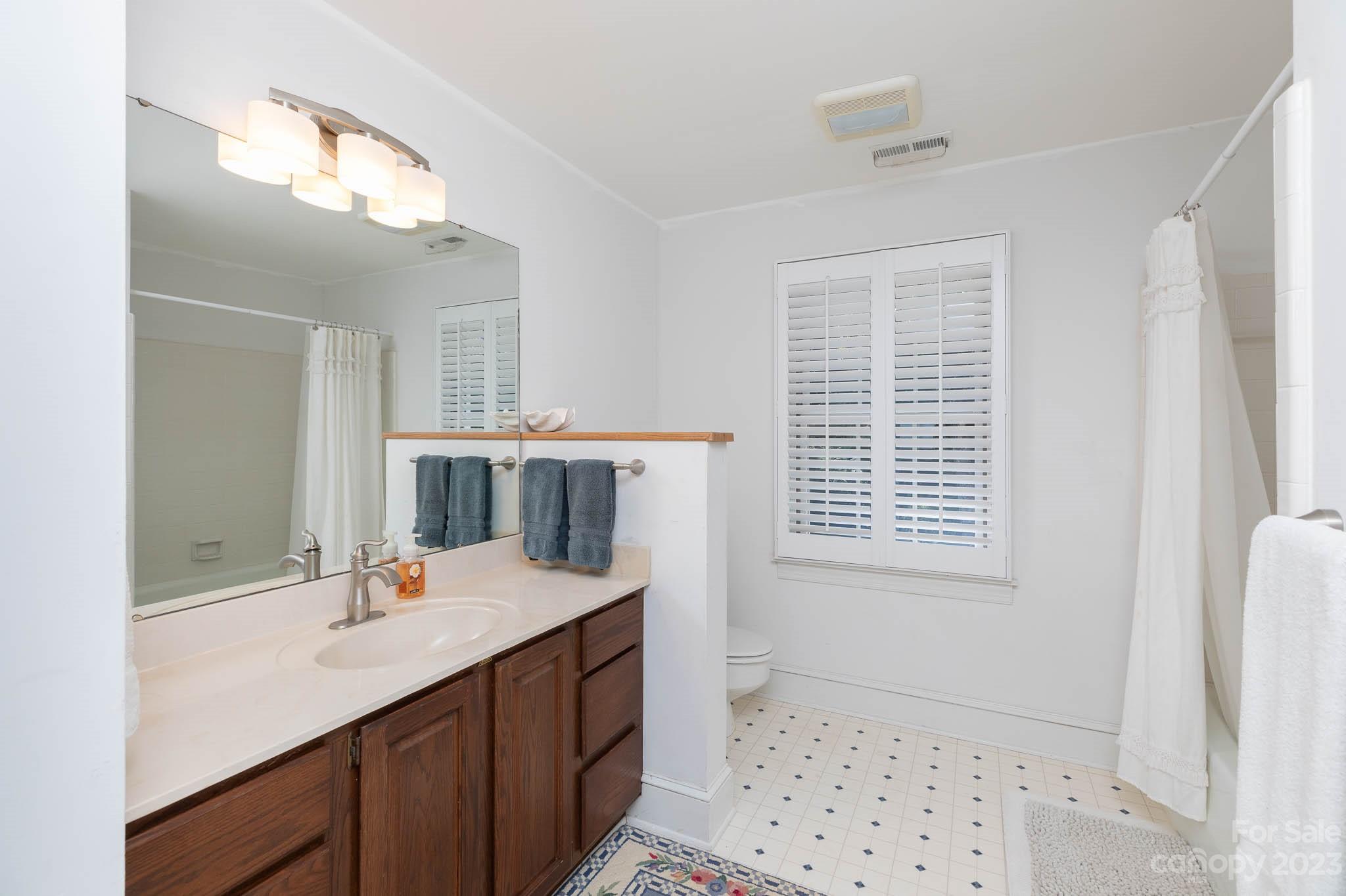 Harbor Oaks - Residential