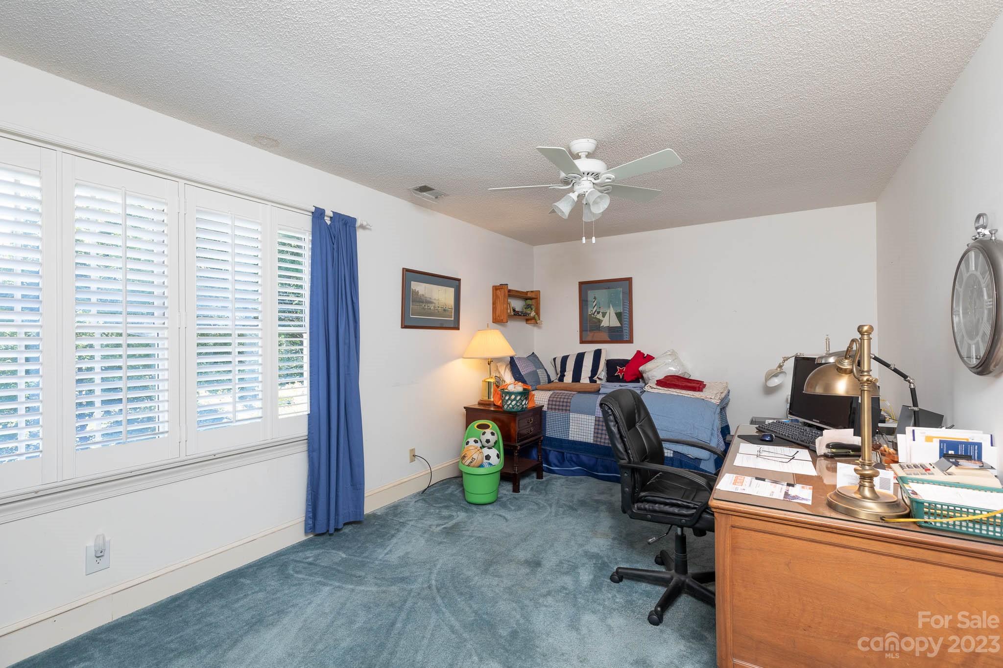 Harbor Oaks - Residential