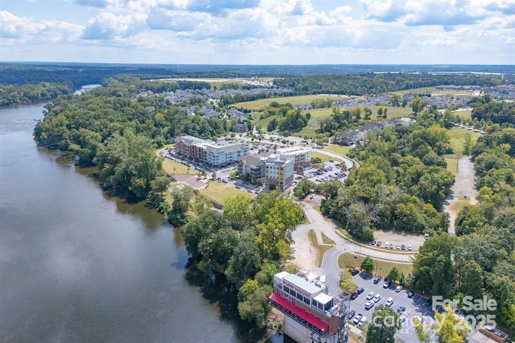 Riverwalk - Residential