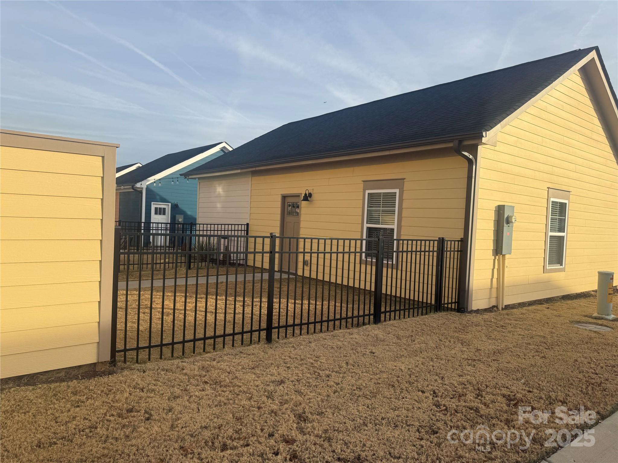 Riverwalk - Residential