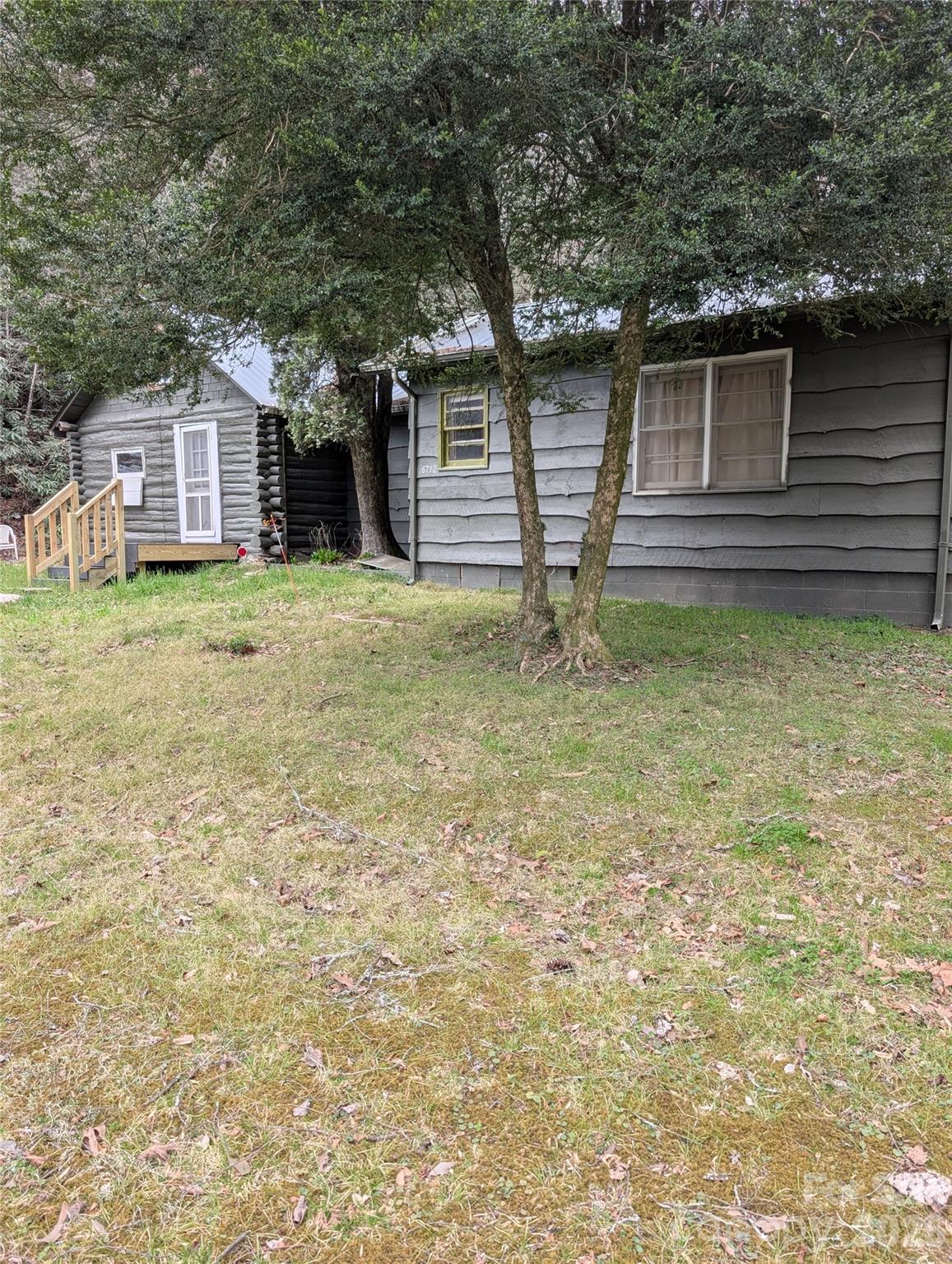 6712 Globe Road