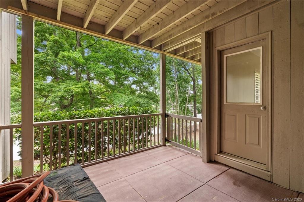 Bluff Villas - Residential