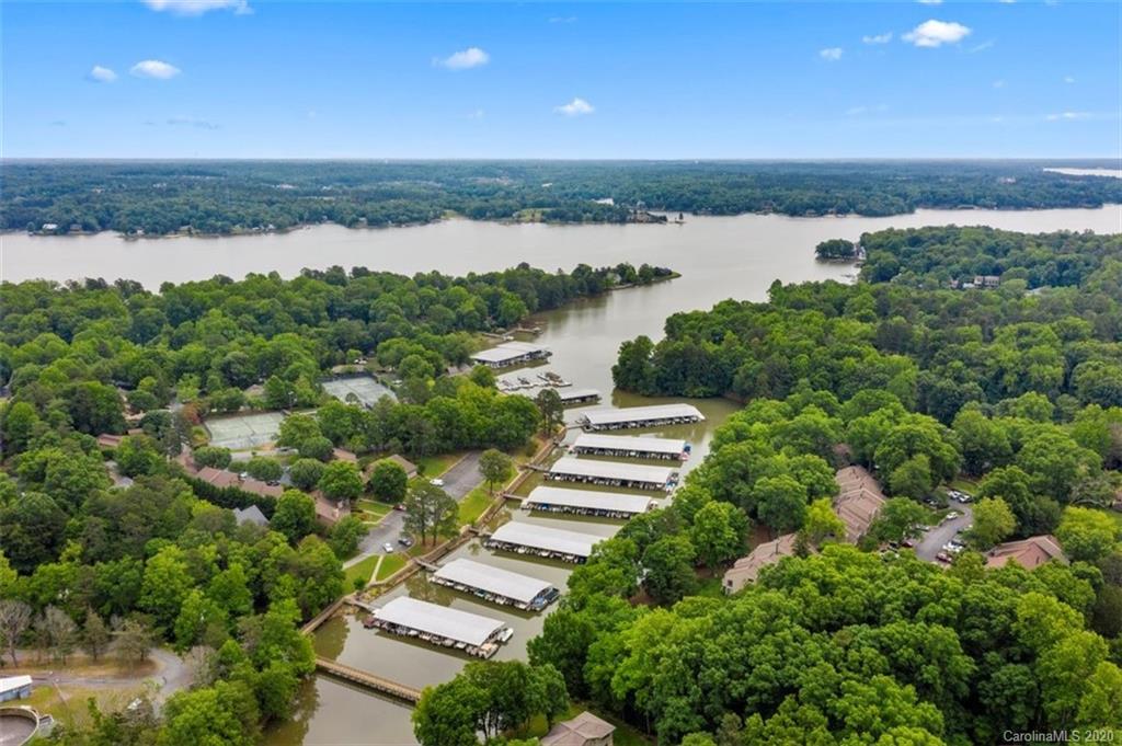 Bluff Villas - Residential