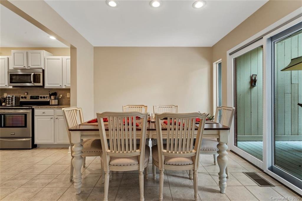 Bluff Villas - Residential