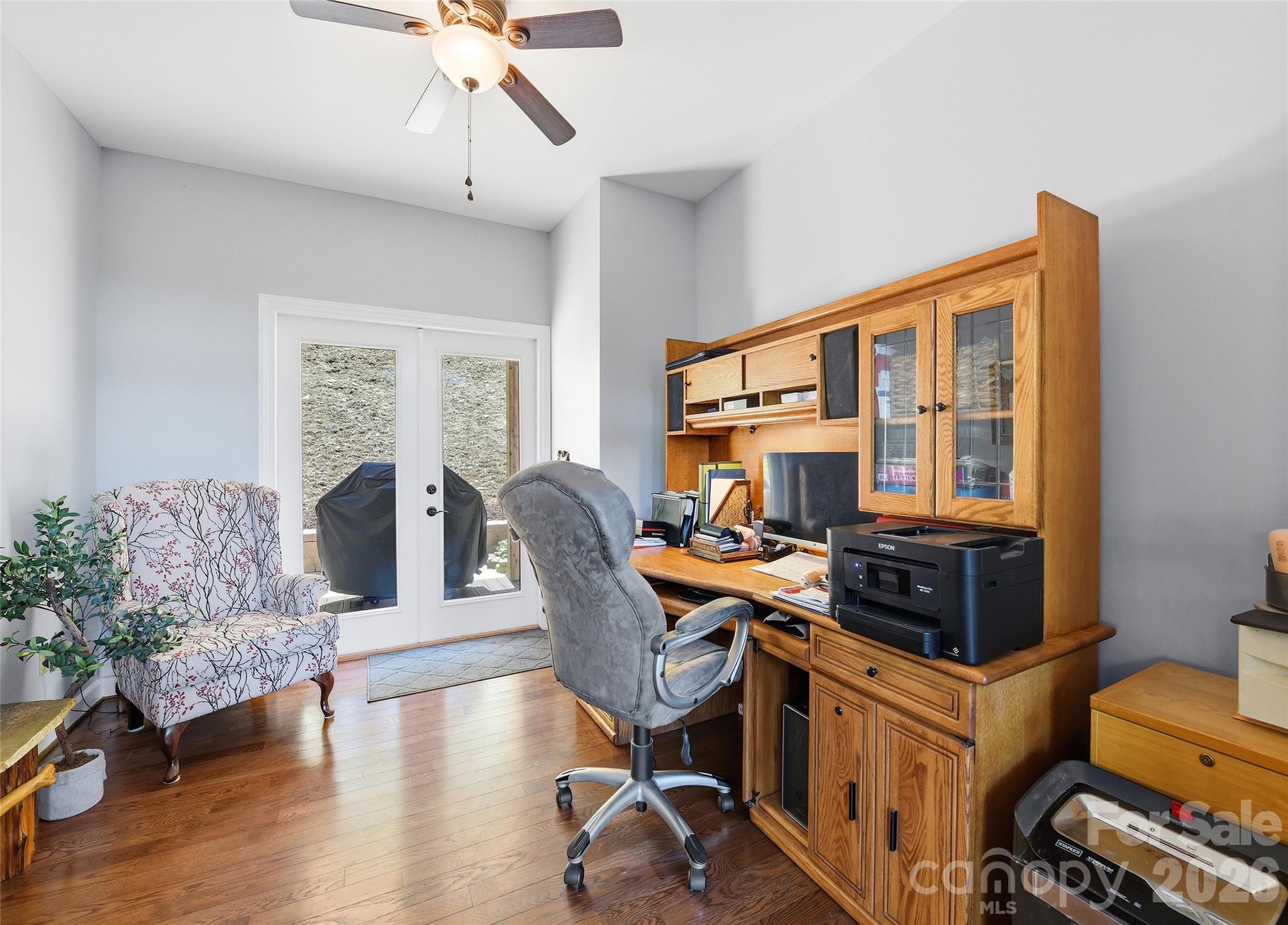 Mountain Traditions - Residential