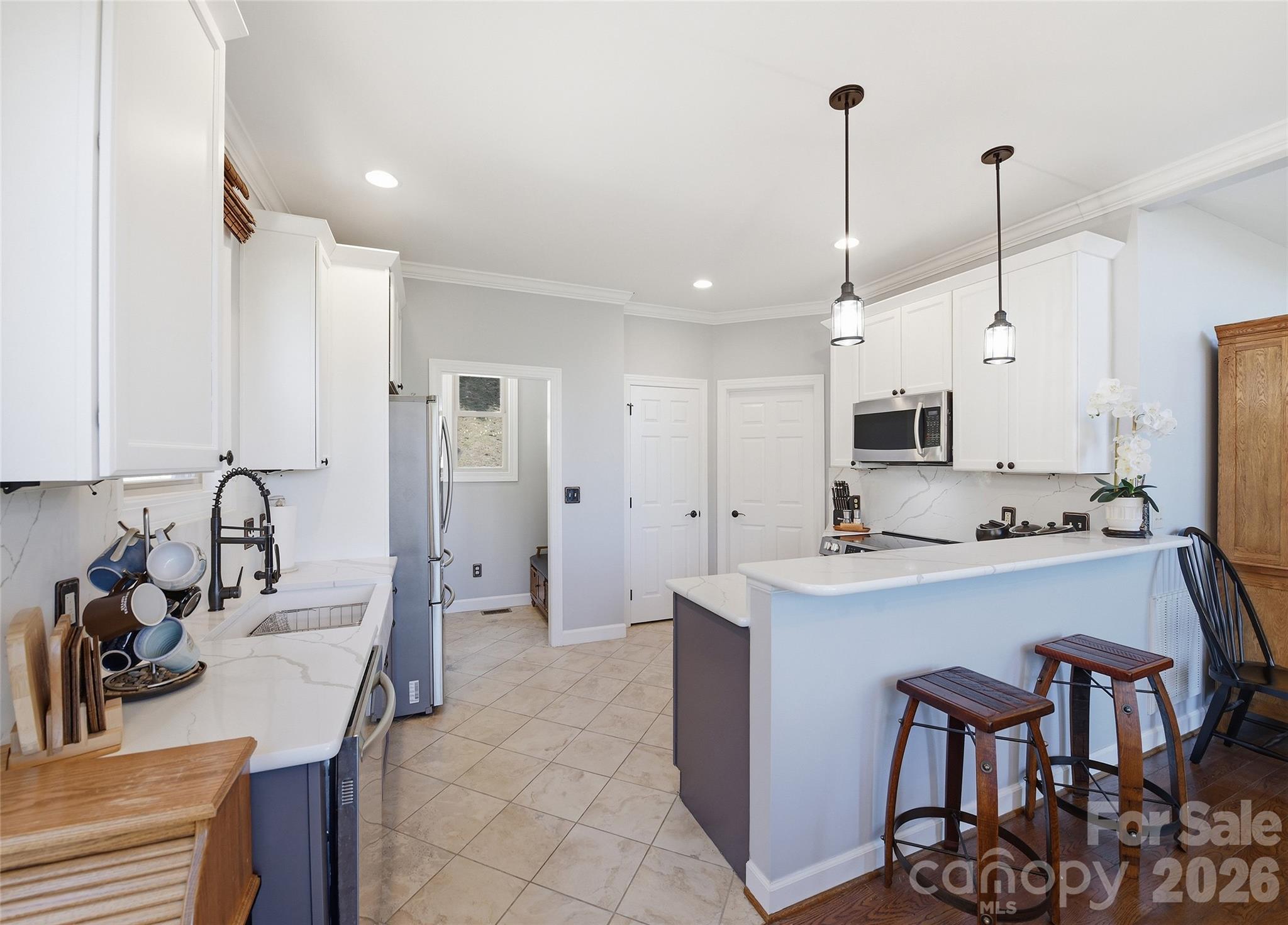 Mountain Traditions - Residential