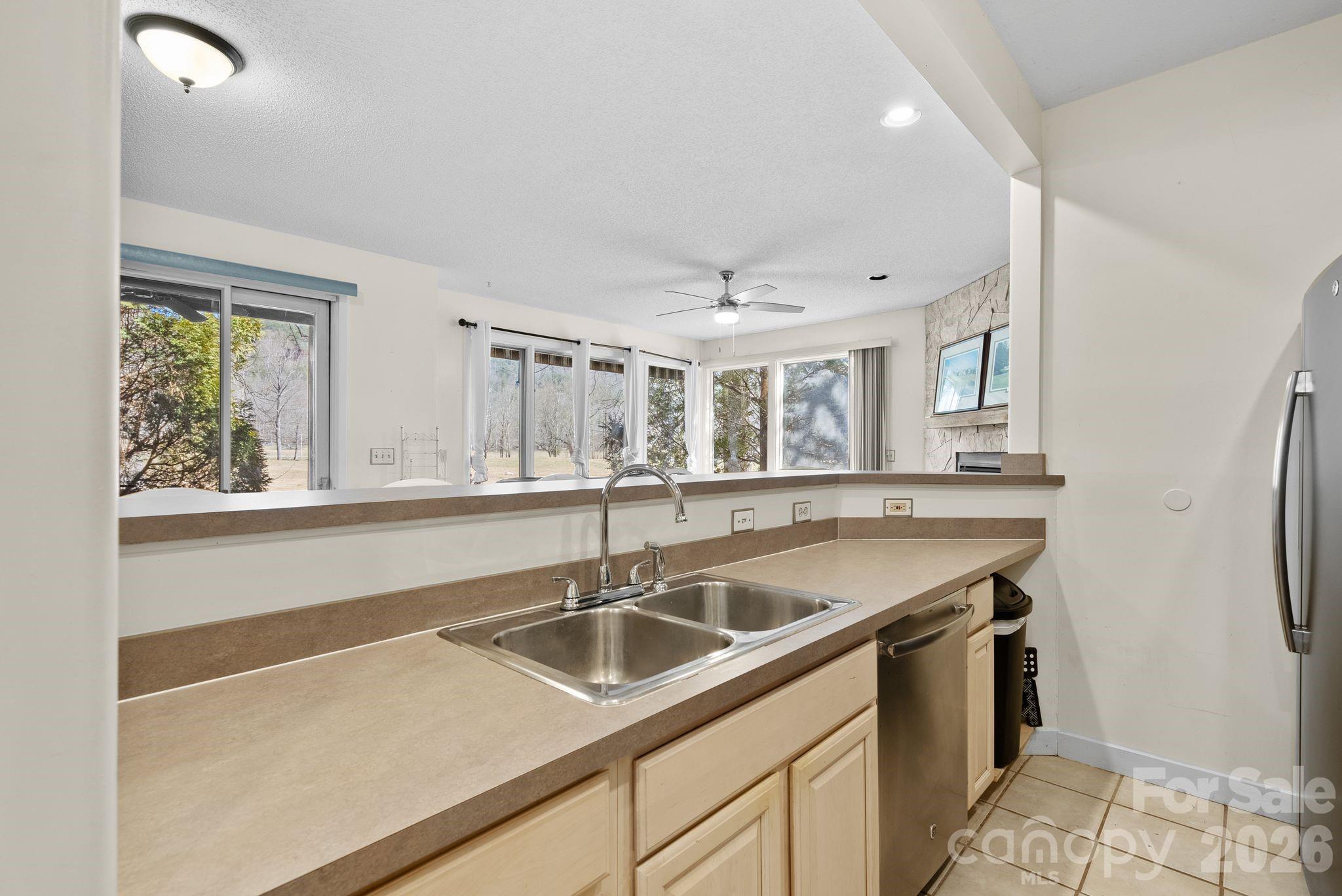 Linville Falls Mountain Club and Preserve - Residential