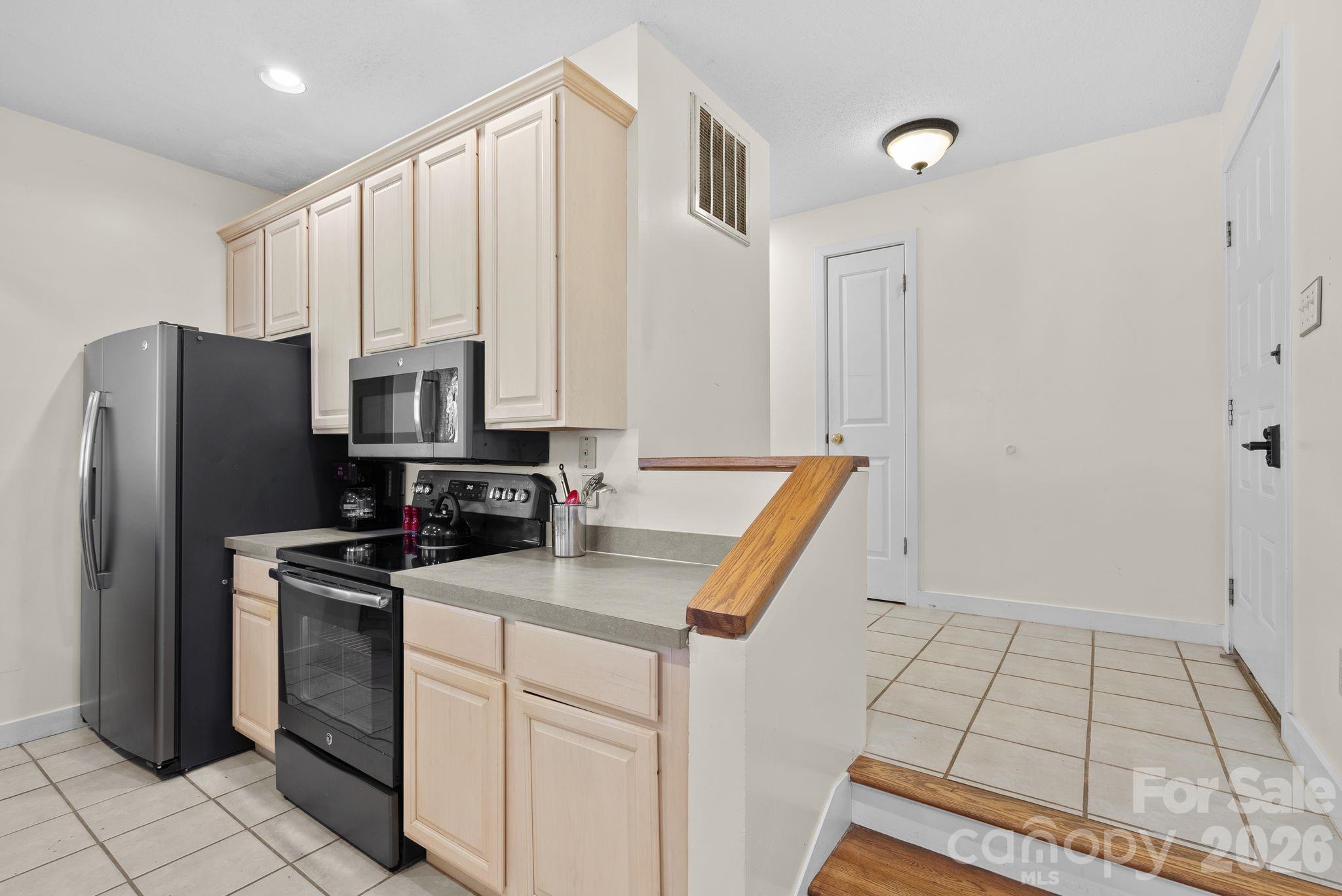 Linville Falls Mountain Club and Preserve - Residential