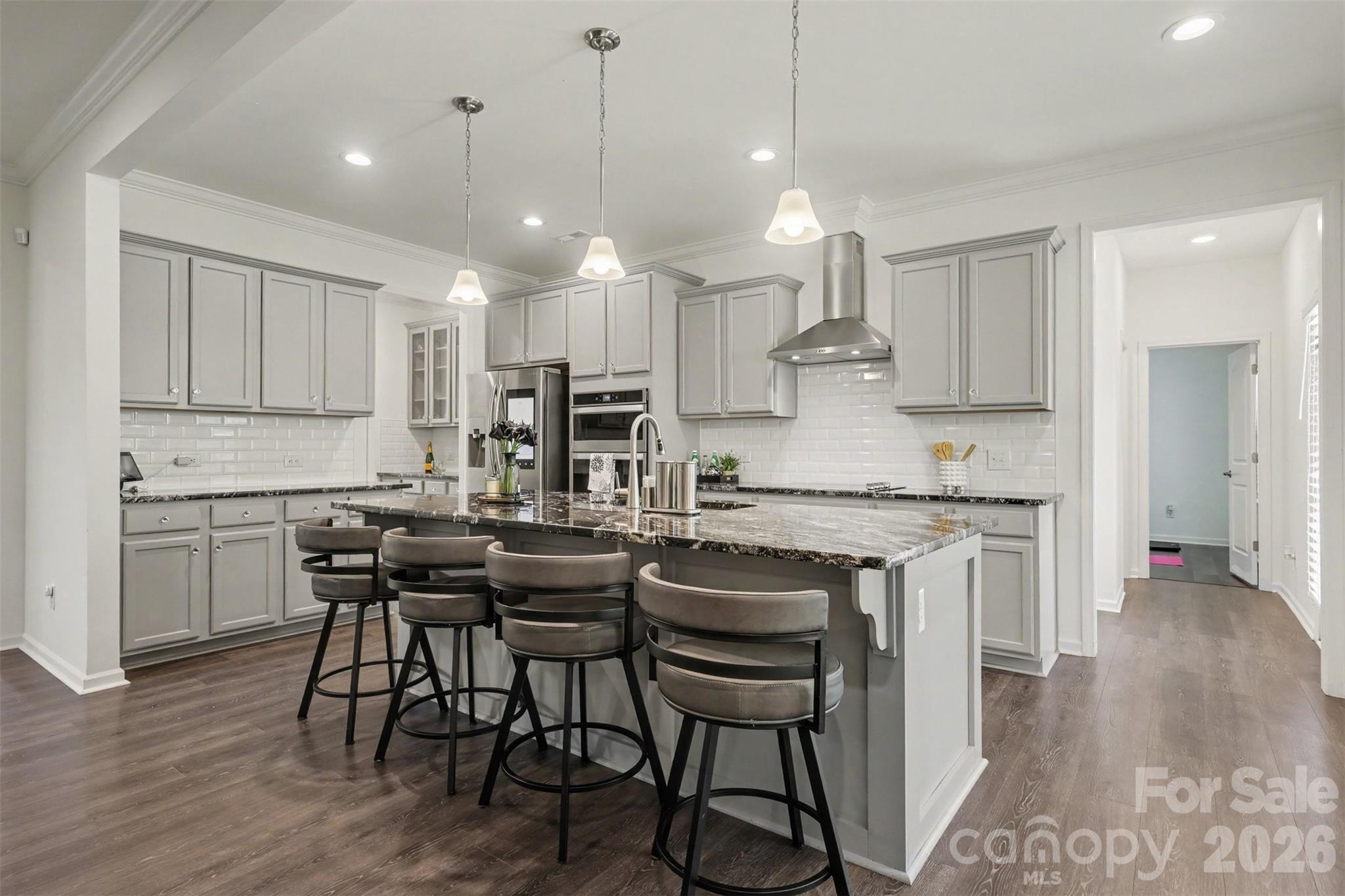 4571 Selhurst Drive