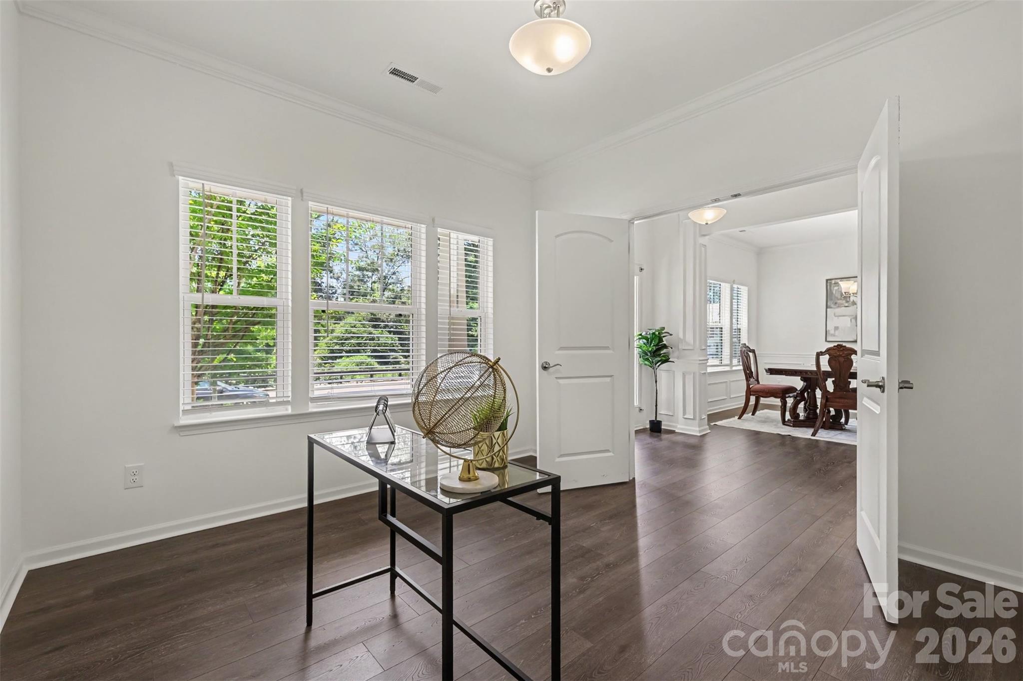 4571 Selhurst Drive