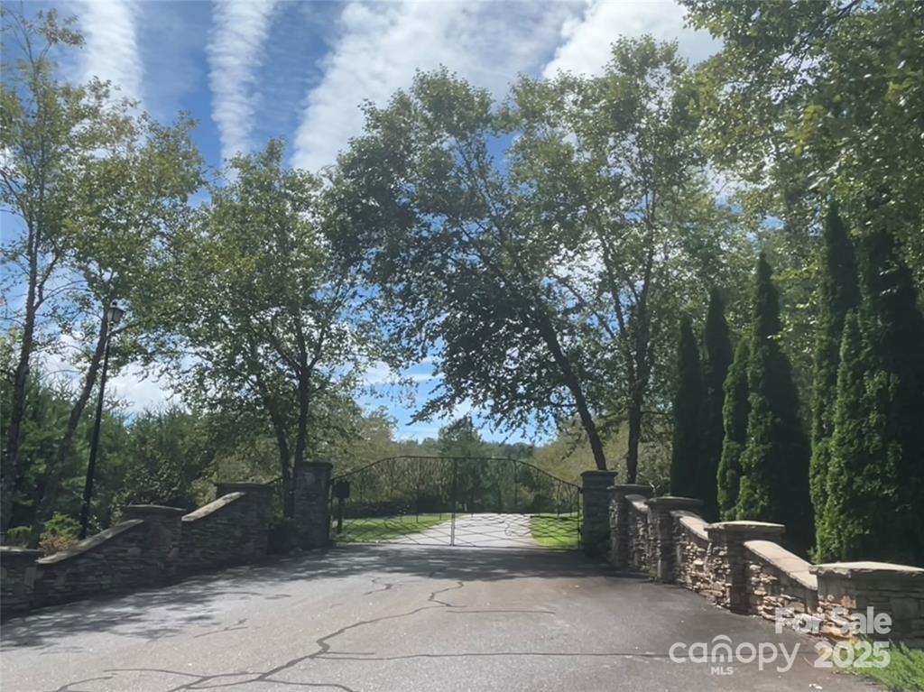 Brookside Forest - Land