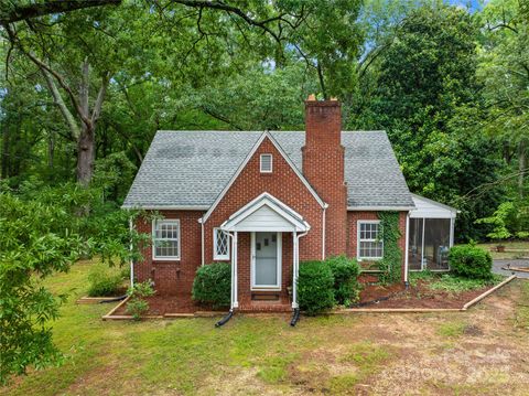 Photo of 390 Park Road, Albemarle, NC 28001 (MLS # 4308833)