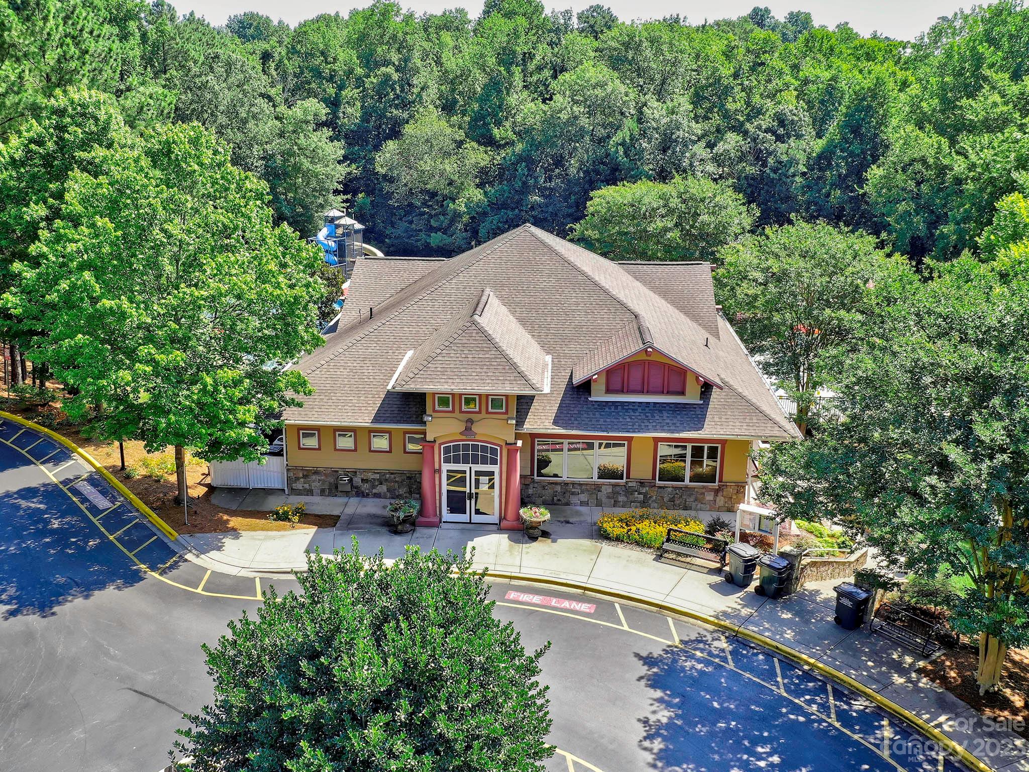 Highland Creek - Residential