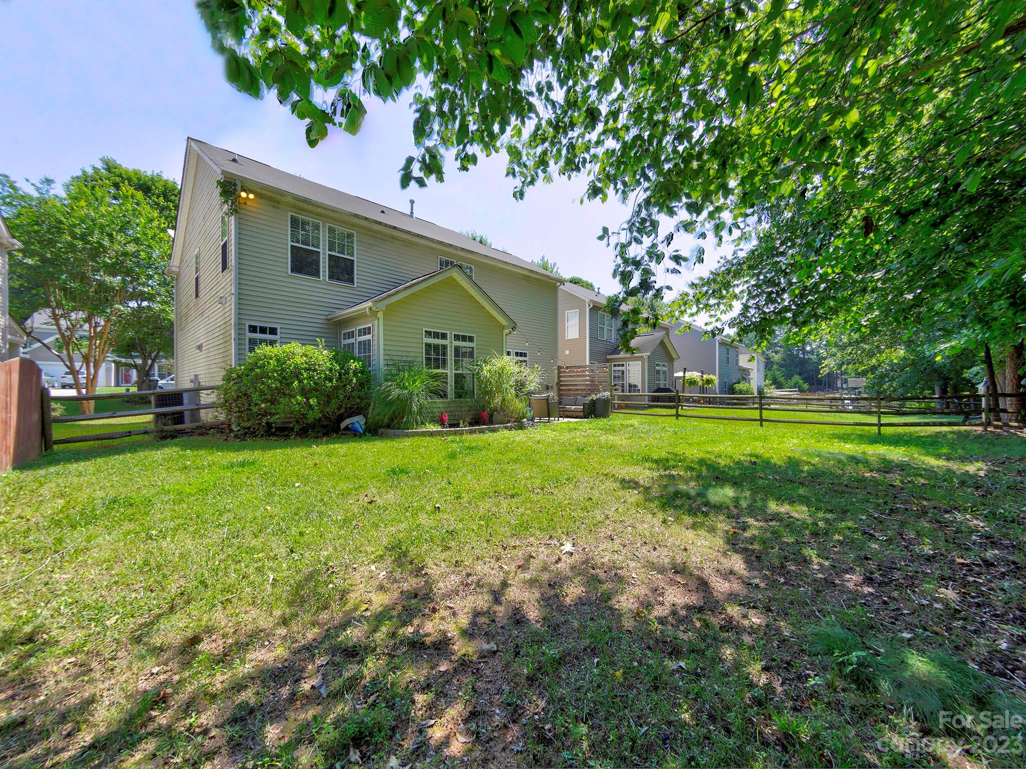 Highland Creek - Residential