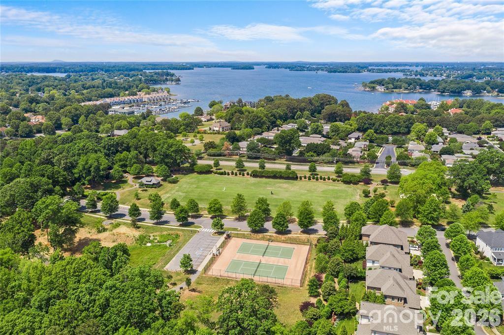 Robbins Park - Residential