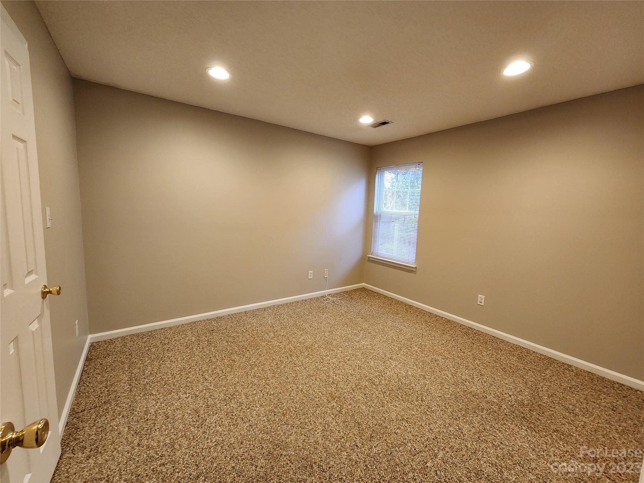 Avensong - Residential Lease