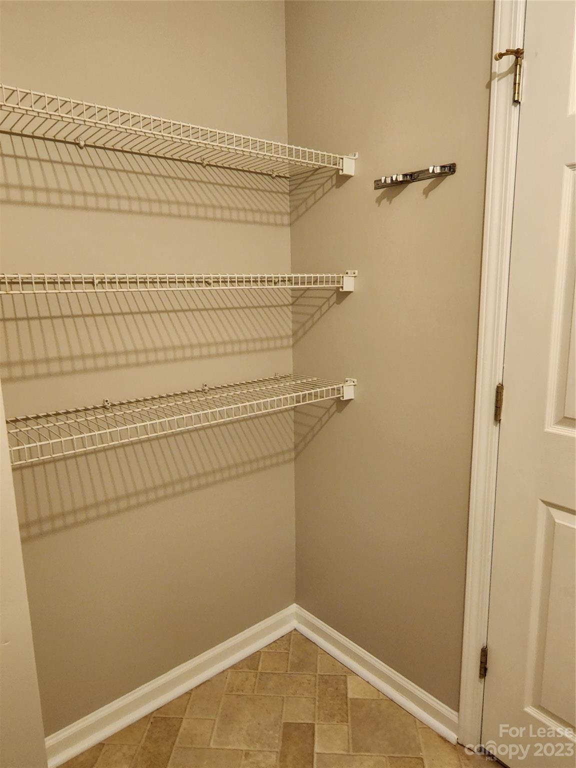 Avensong - Residential Lease