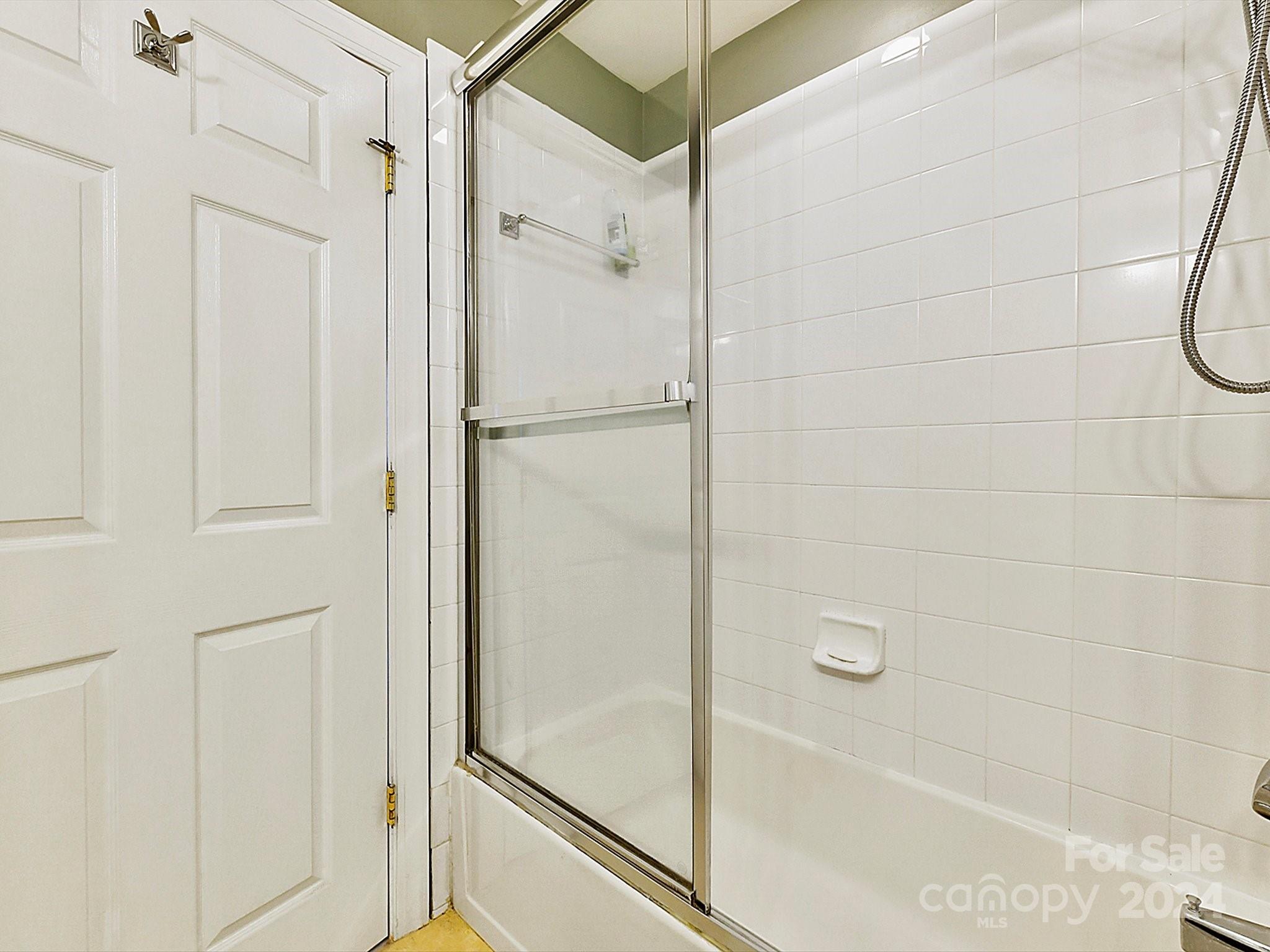 Gateway Plaza - Residential