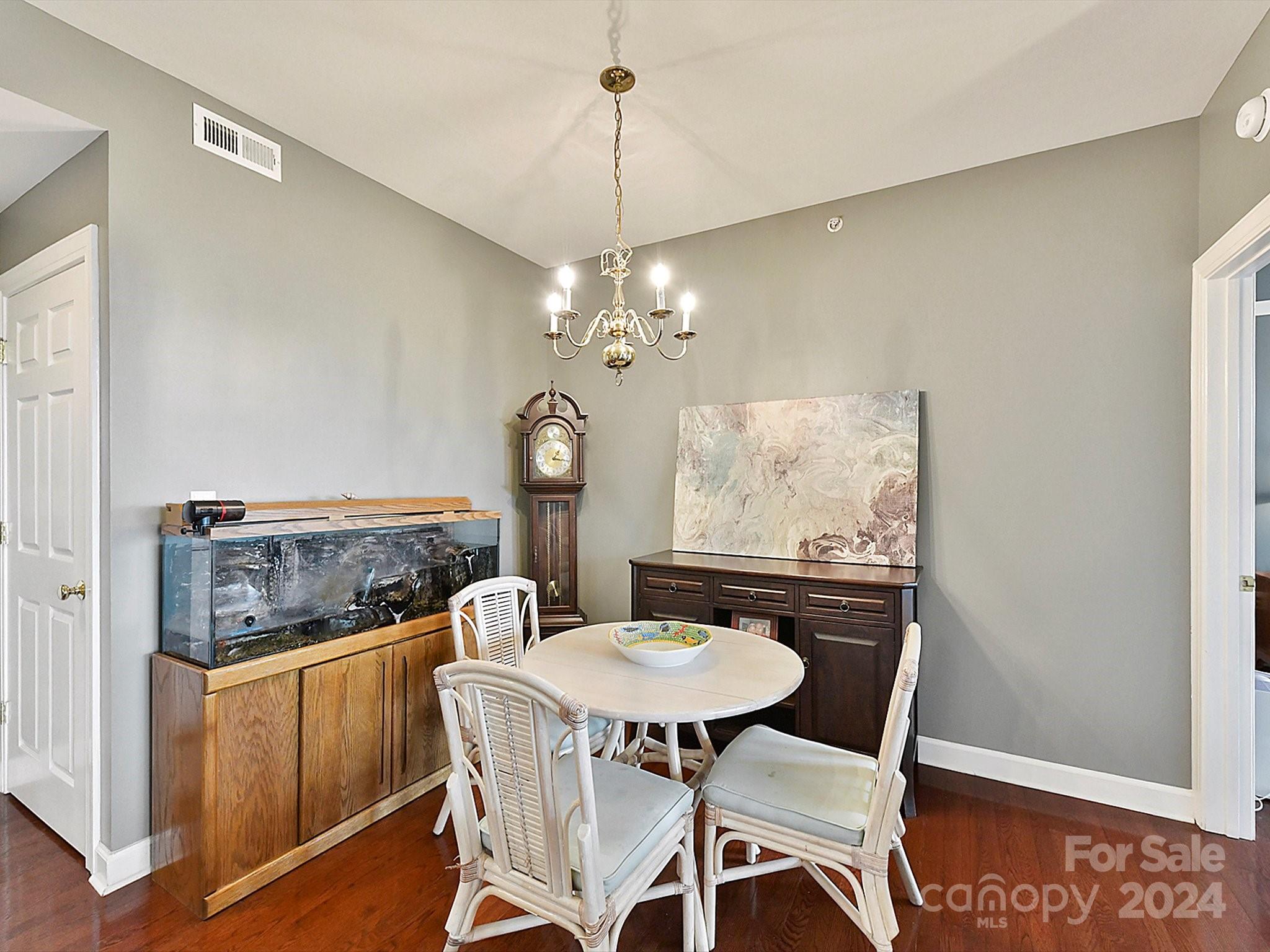 Gateway Plaza - Residential