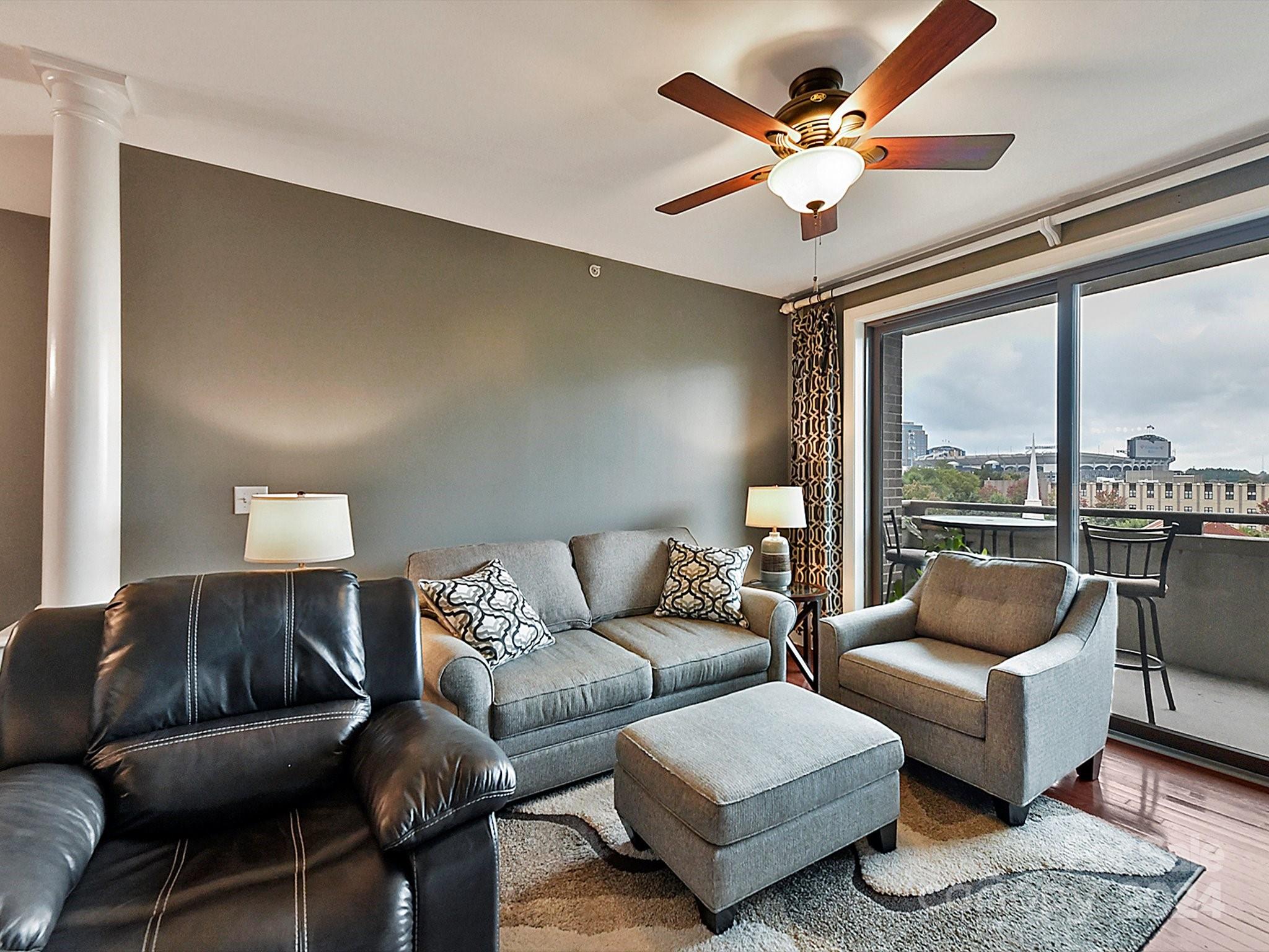 Gateway Plaza - Residential