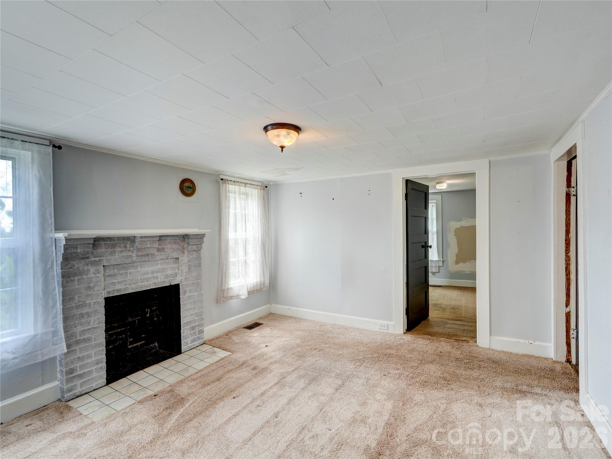 7049 Austin Little Mountain Road