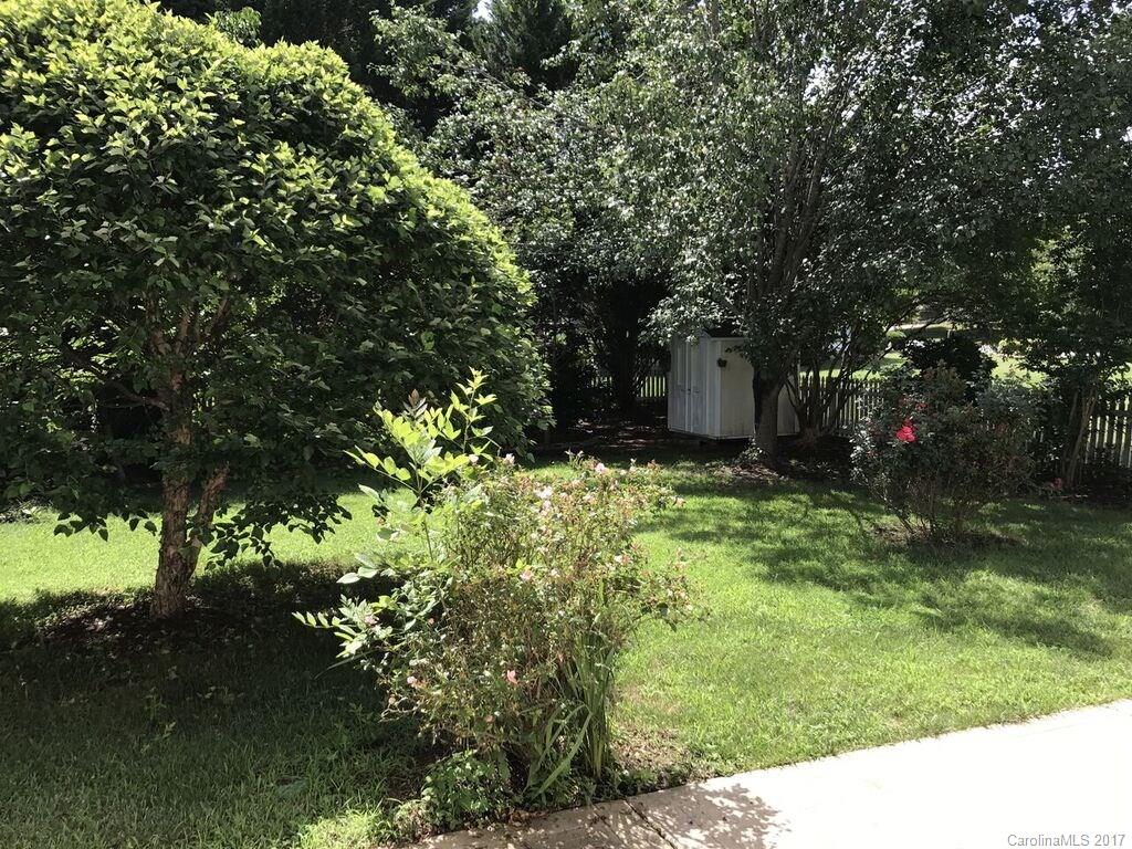 Brandon Oaks - Residential Lease