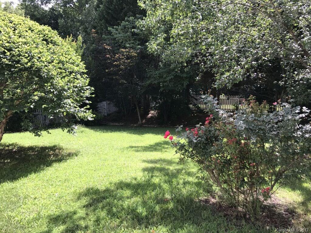 Brandon Oaks - Residential Lease