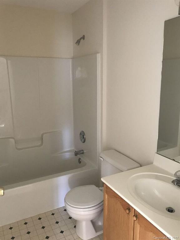 Brandon Oaks - Residential Lease