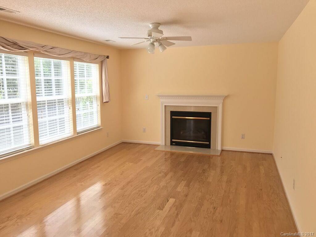Brandon Oaks - Residential Lease