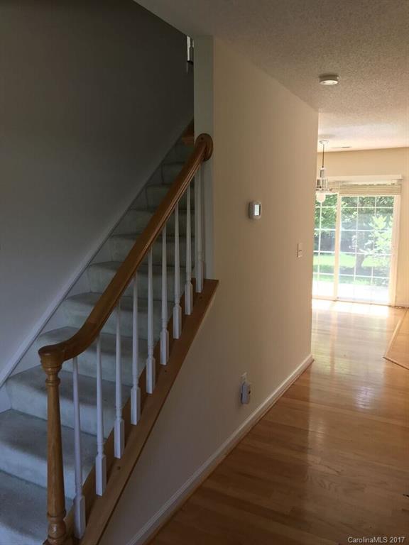 Brandon Oaks - Residential Lease