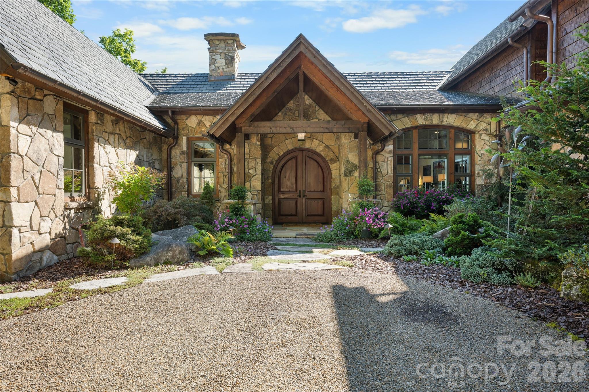 1914 Toxaway Drive