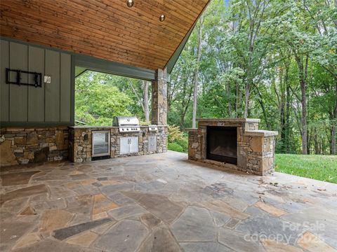 A home in Waynesville