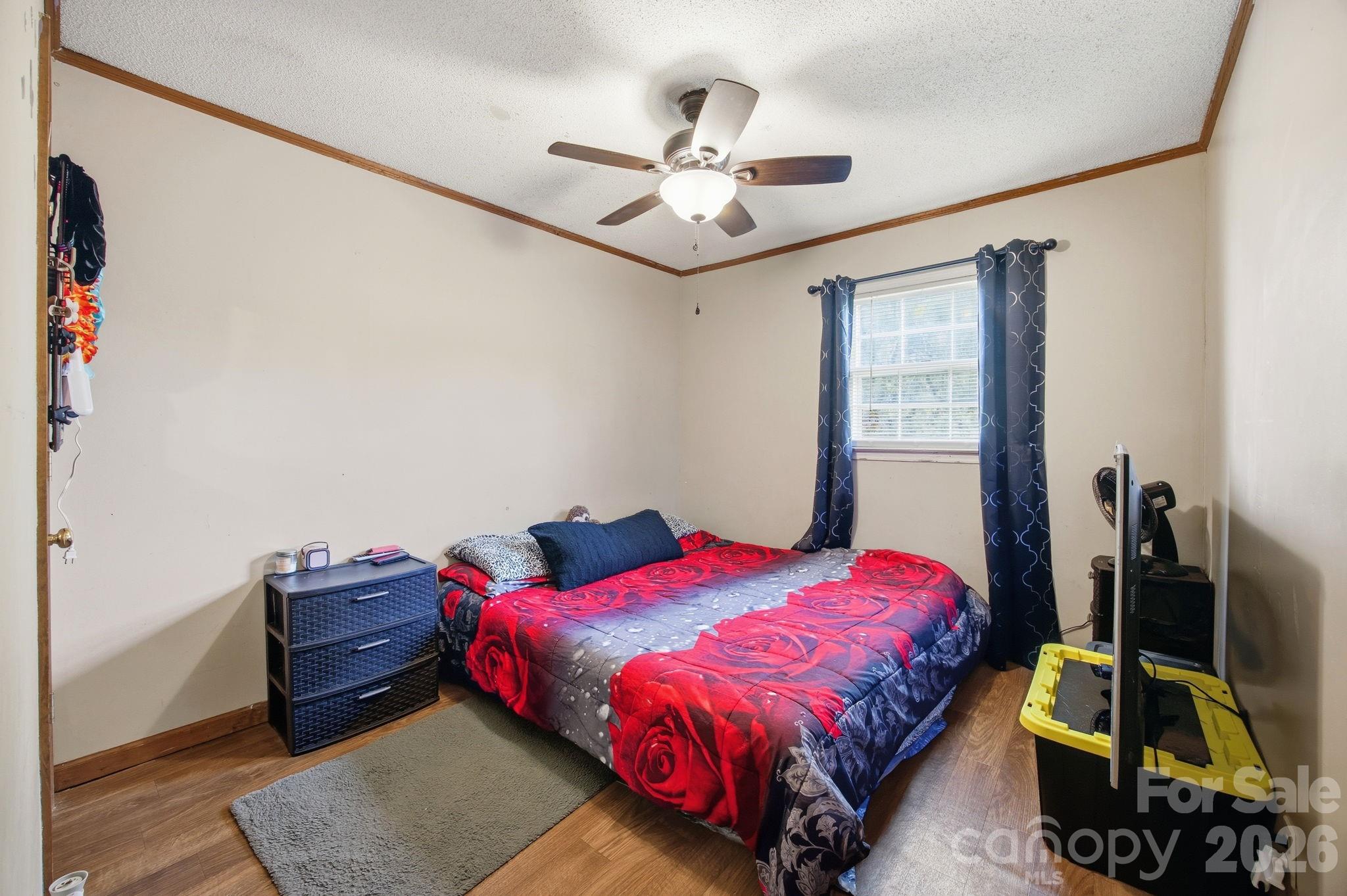 Happy Hollow - Residential