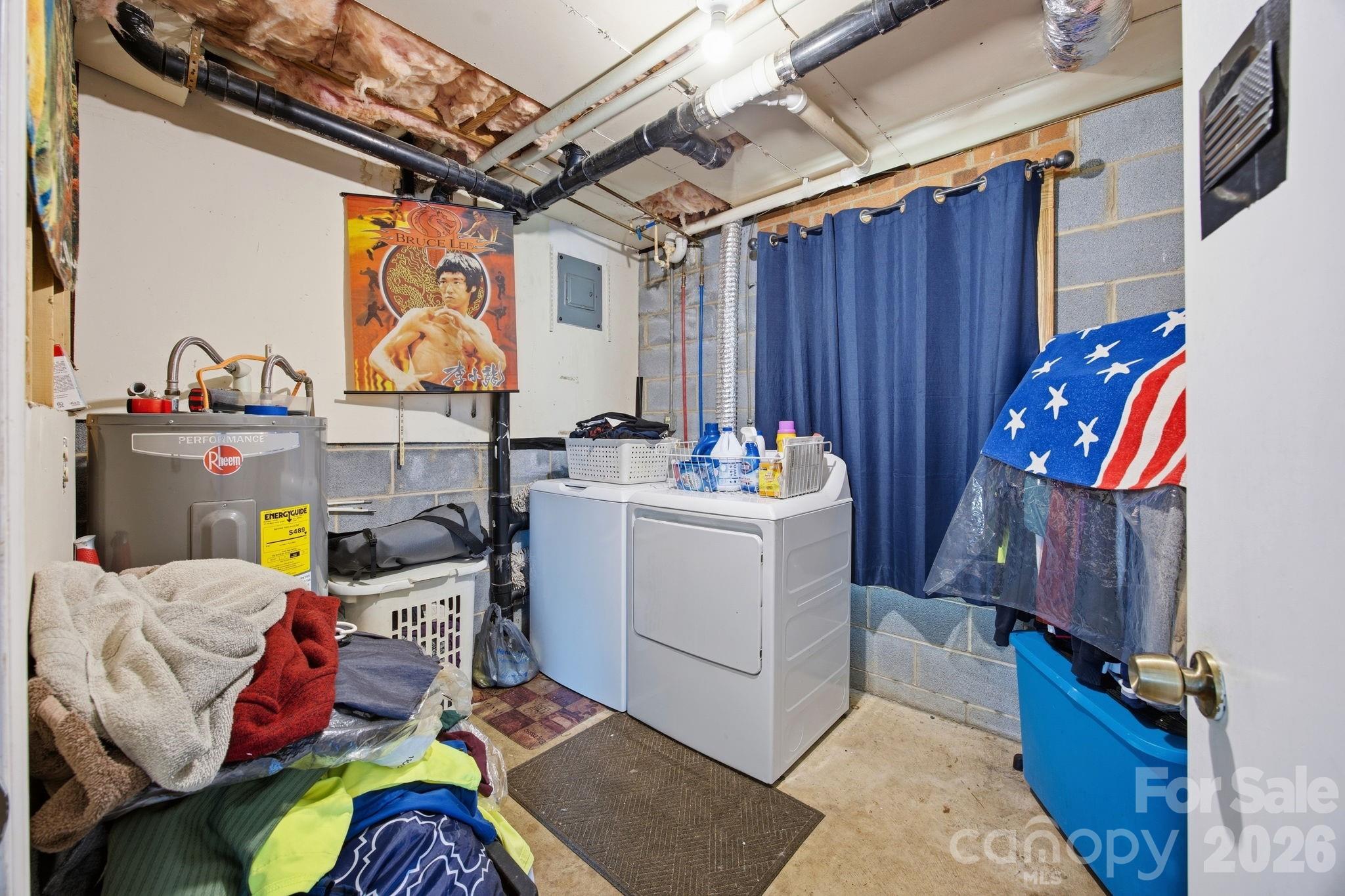 Happy Hollow - Residential