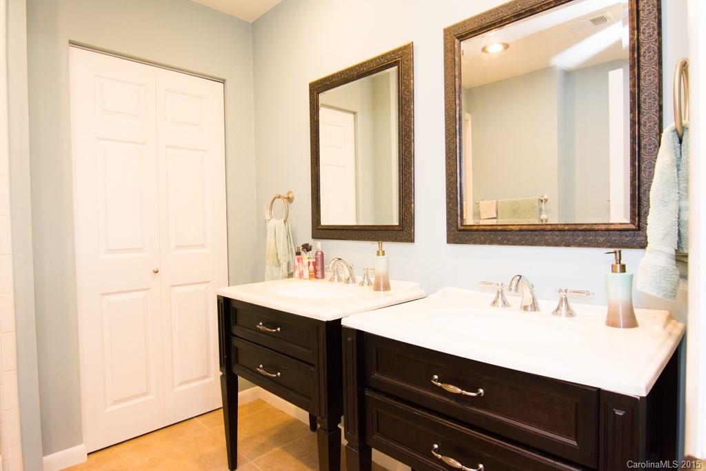 Mcclintock Woods - Residential