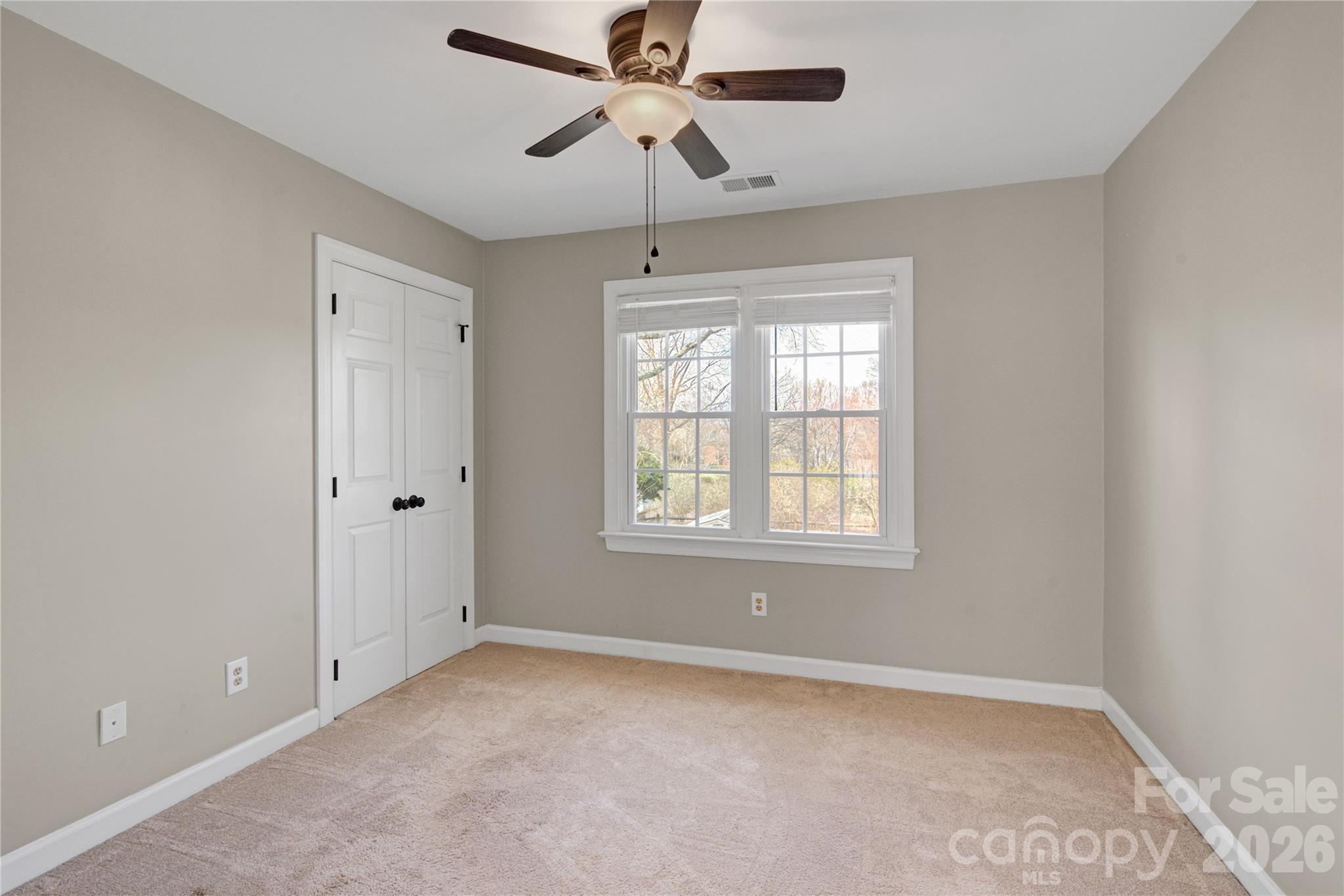 Hunter Oaks - Residential