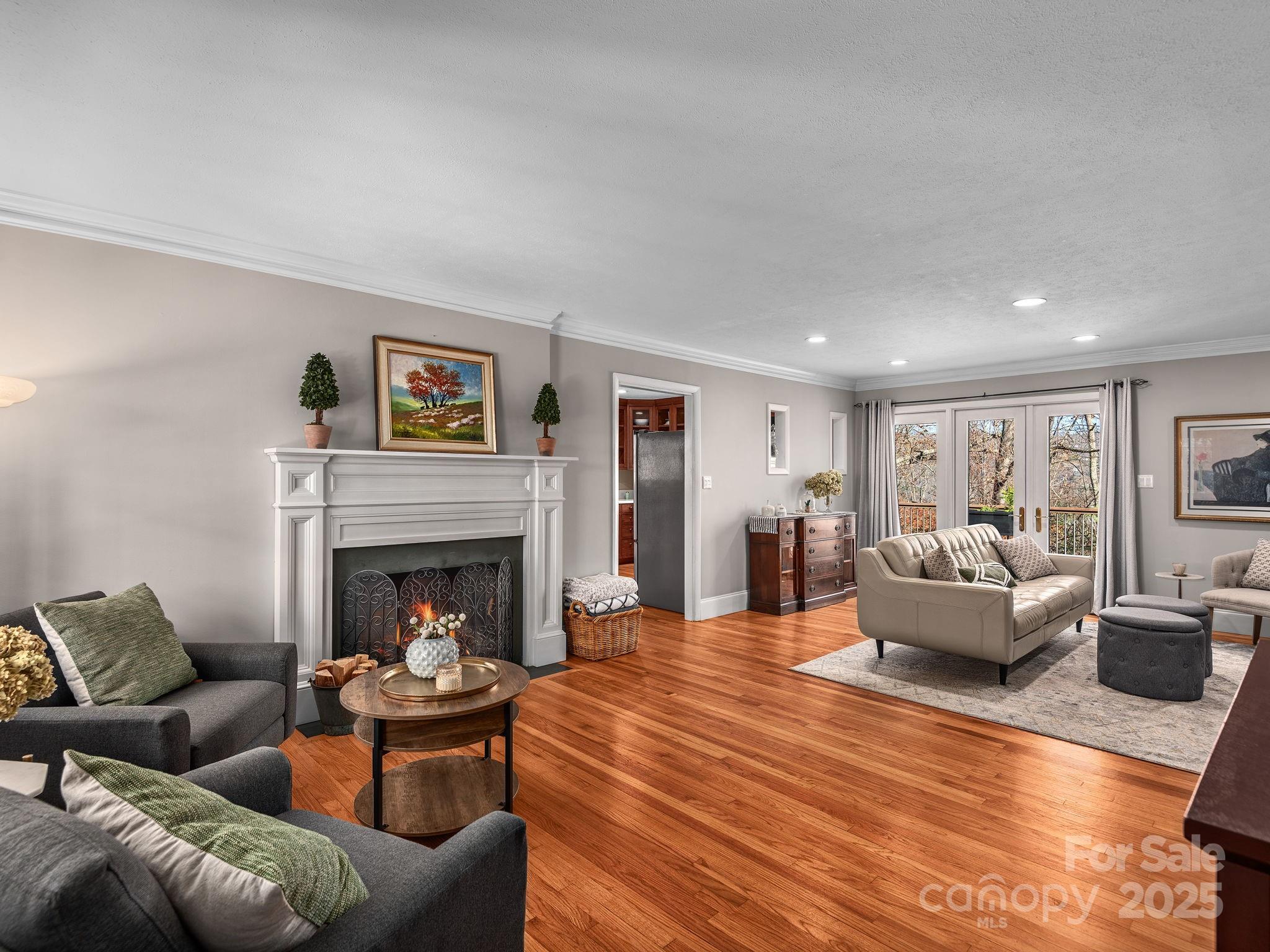 500 N Griffing Boulevard