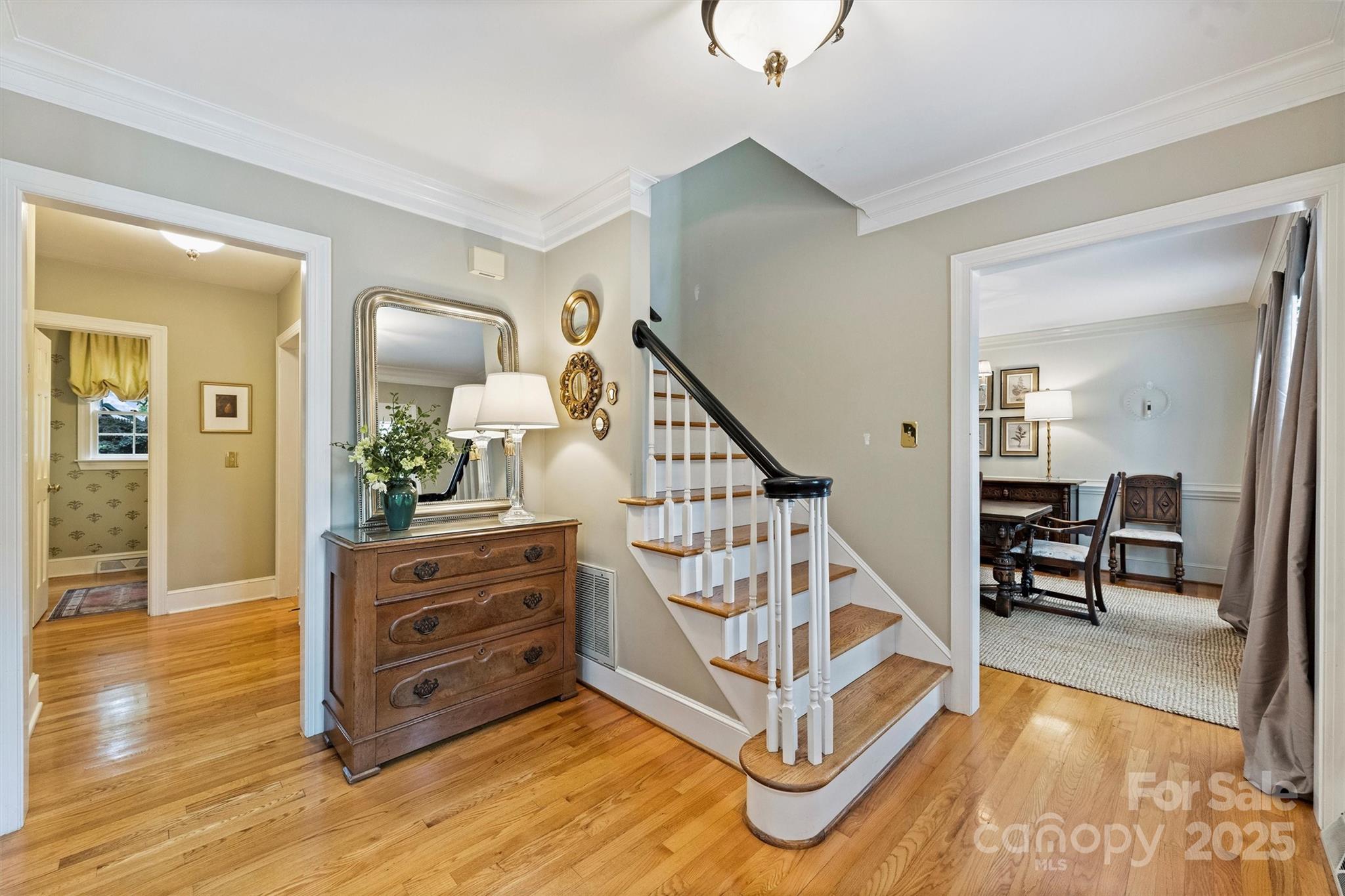5508 Kincross Lane