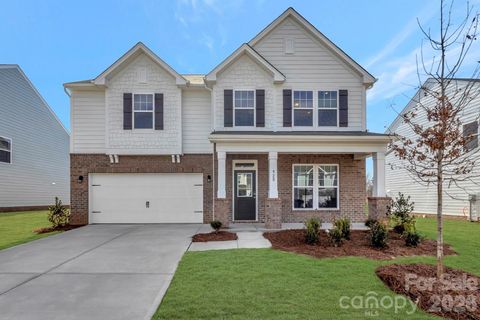 Photo of 920 Barker Street, Monroe, NC 28112 (MLS # 4315513)