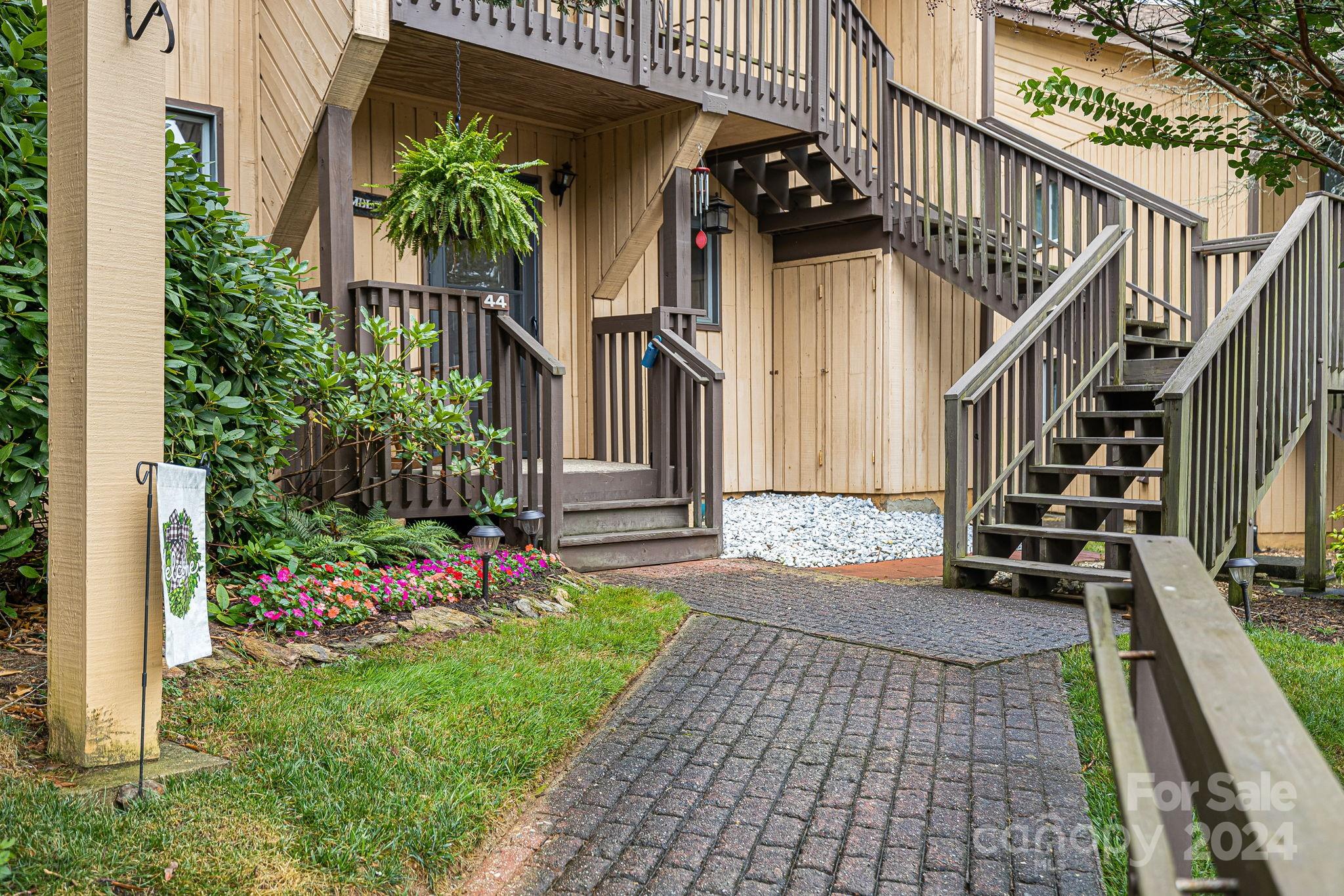 Birch Forest Condo - Residential