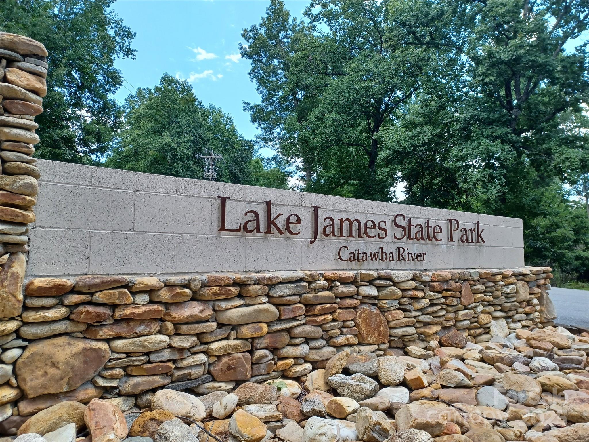 Blackberry Creek - Land