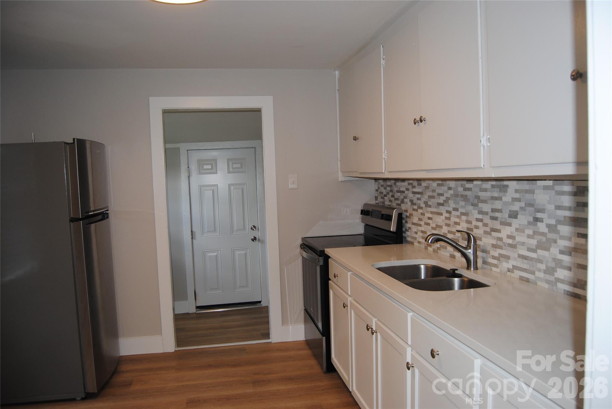 1612 Oakridge Meadows Court