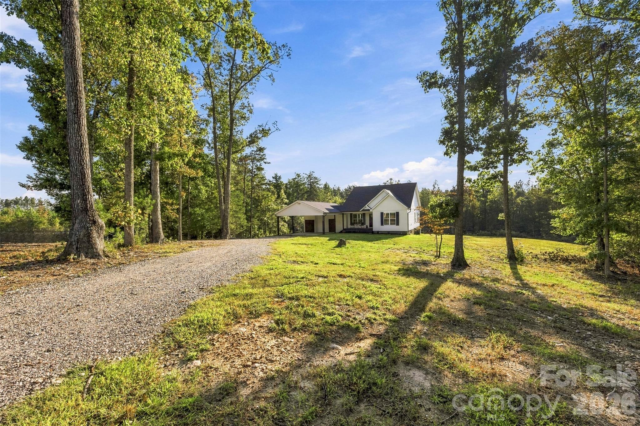 4539 Hwy 97 Highway