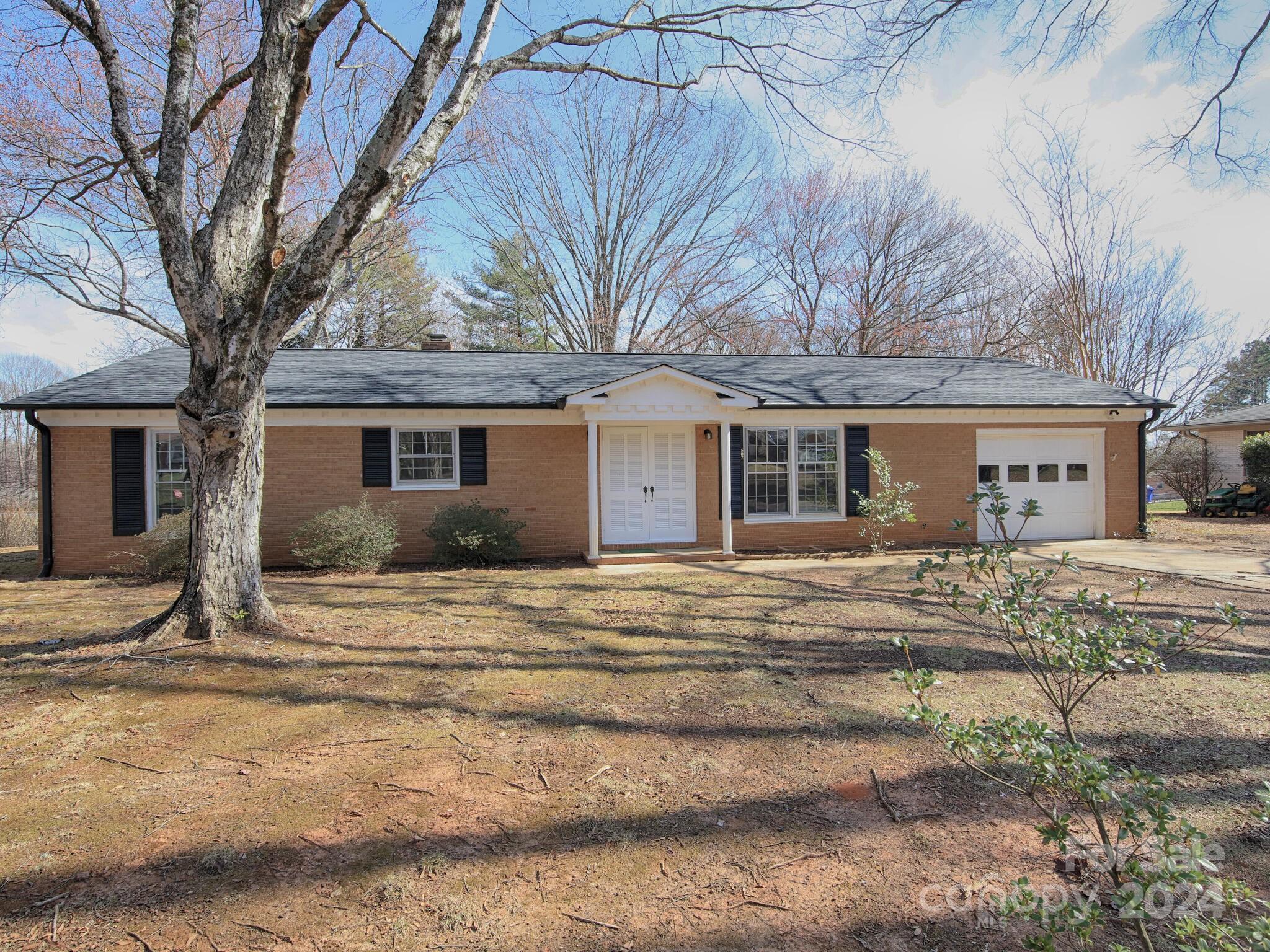 Edgemoor - Residential