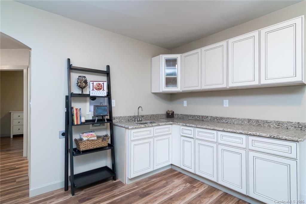 Four Oaks - Residential