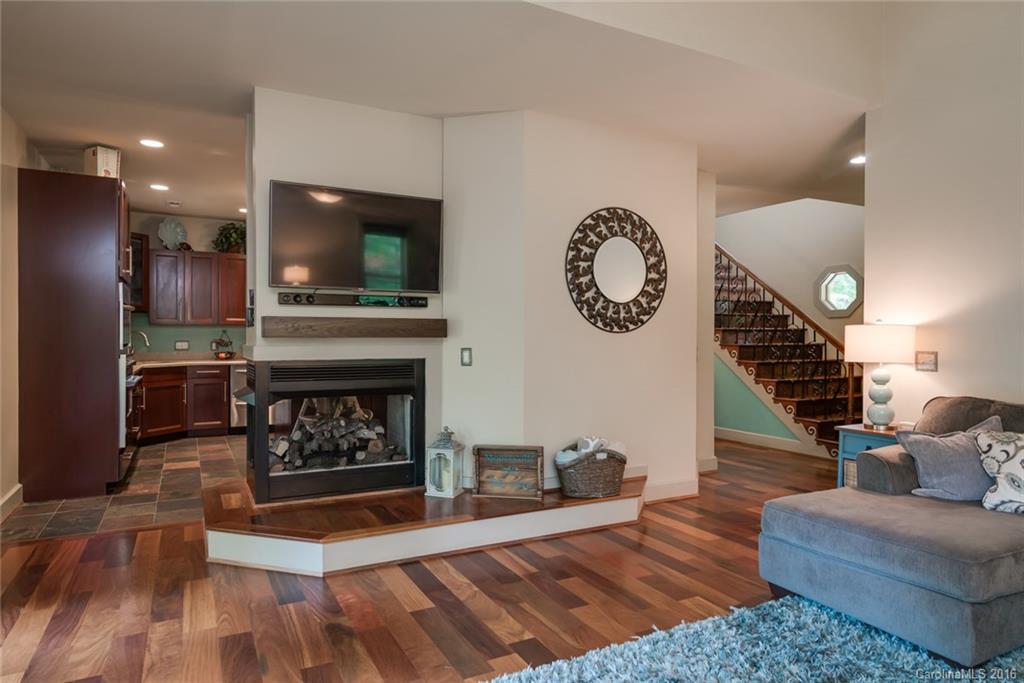 Four Oaks - Residential