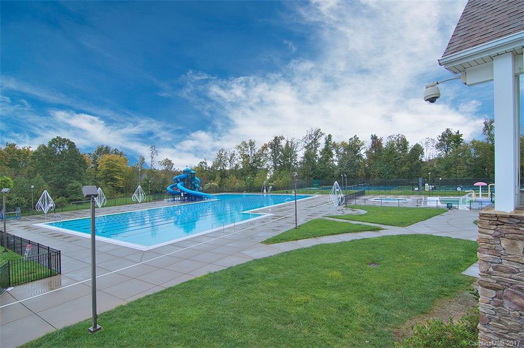 Moss Creek Village - Residential