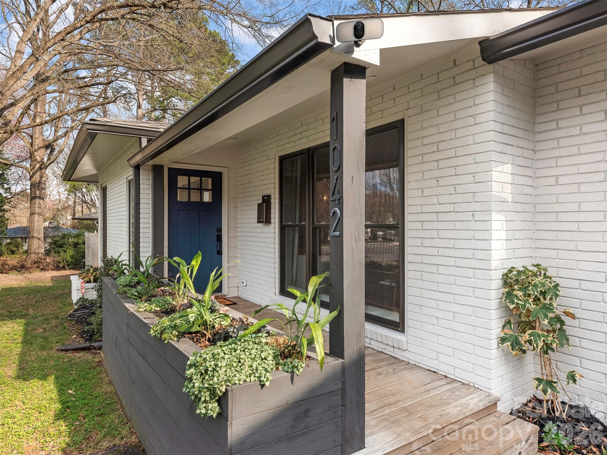 1042 Broadmoor Drive