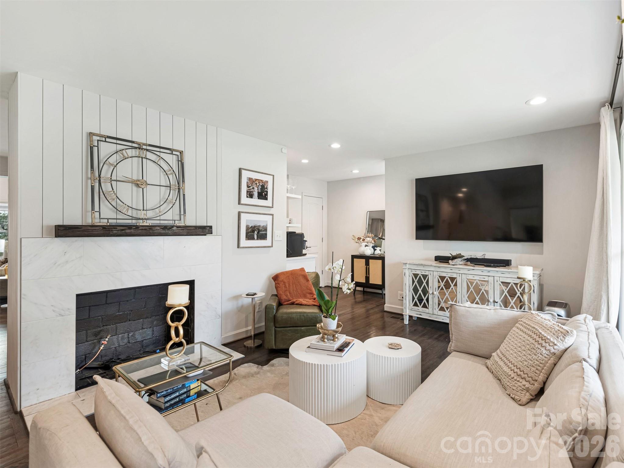 1042 Broadmoor Drive